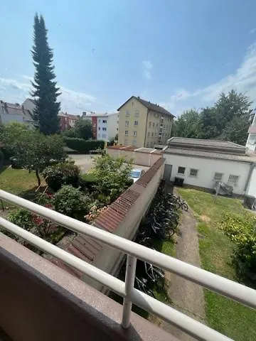 Monteurapart Neu-Ulm Apartment Homestay